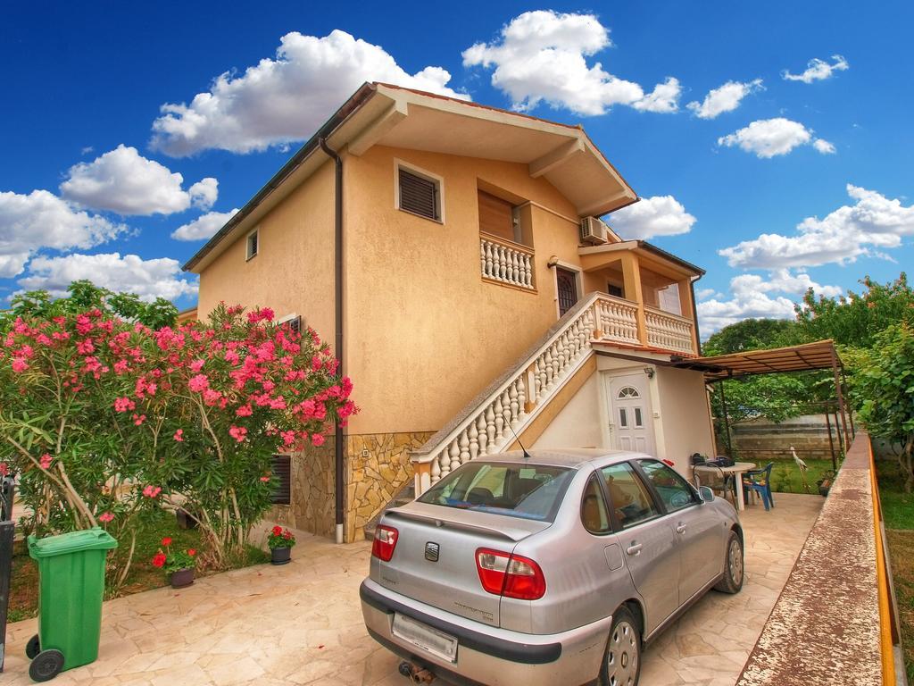 Apartments Durda 1390 スティンヤン エクステリア 写真