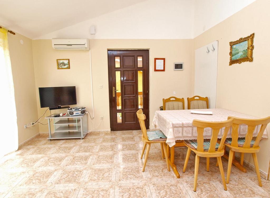 Apartments Durda 1390 スティンヤン エクステリア 写真